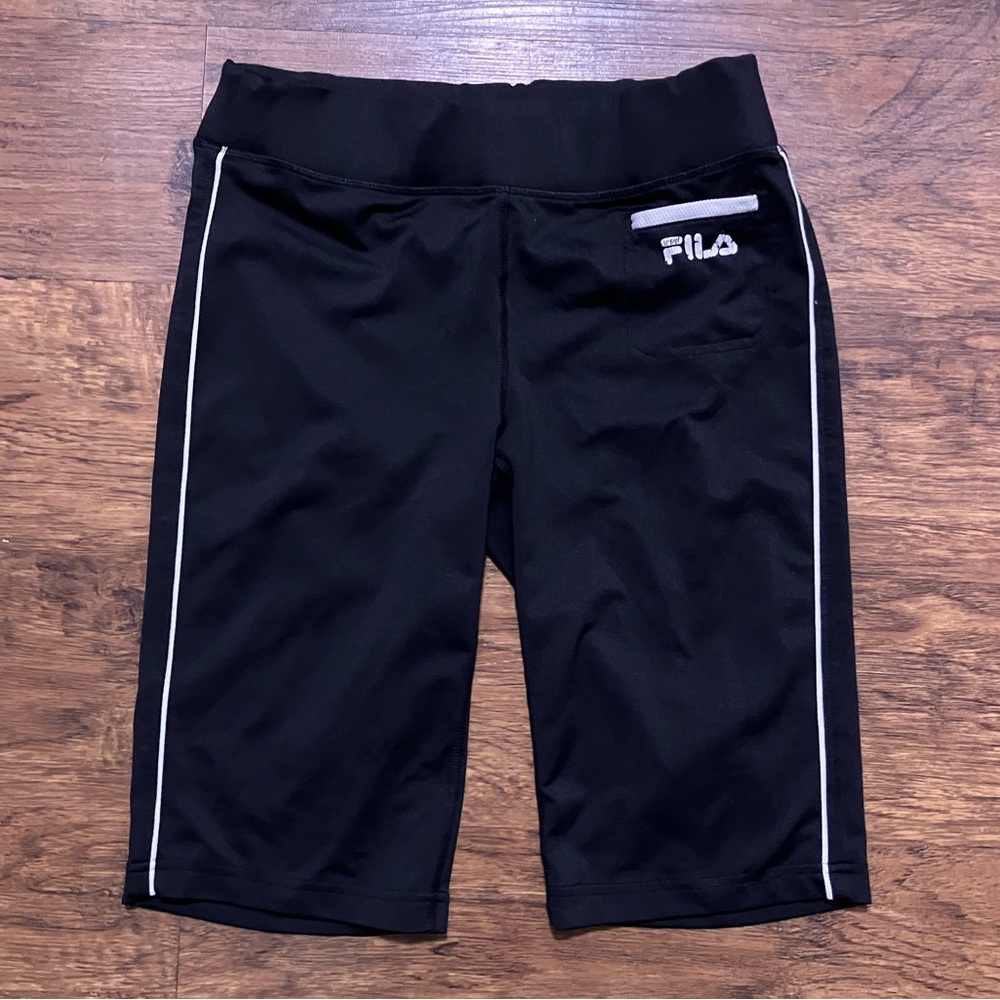🎀(SOLD as unlisted in a bundle on live auction)🎀 FILA Biker shorts